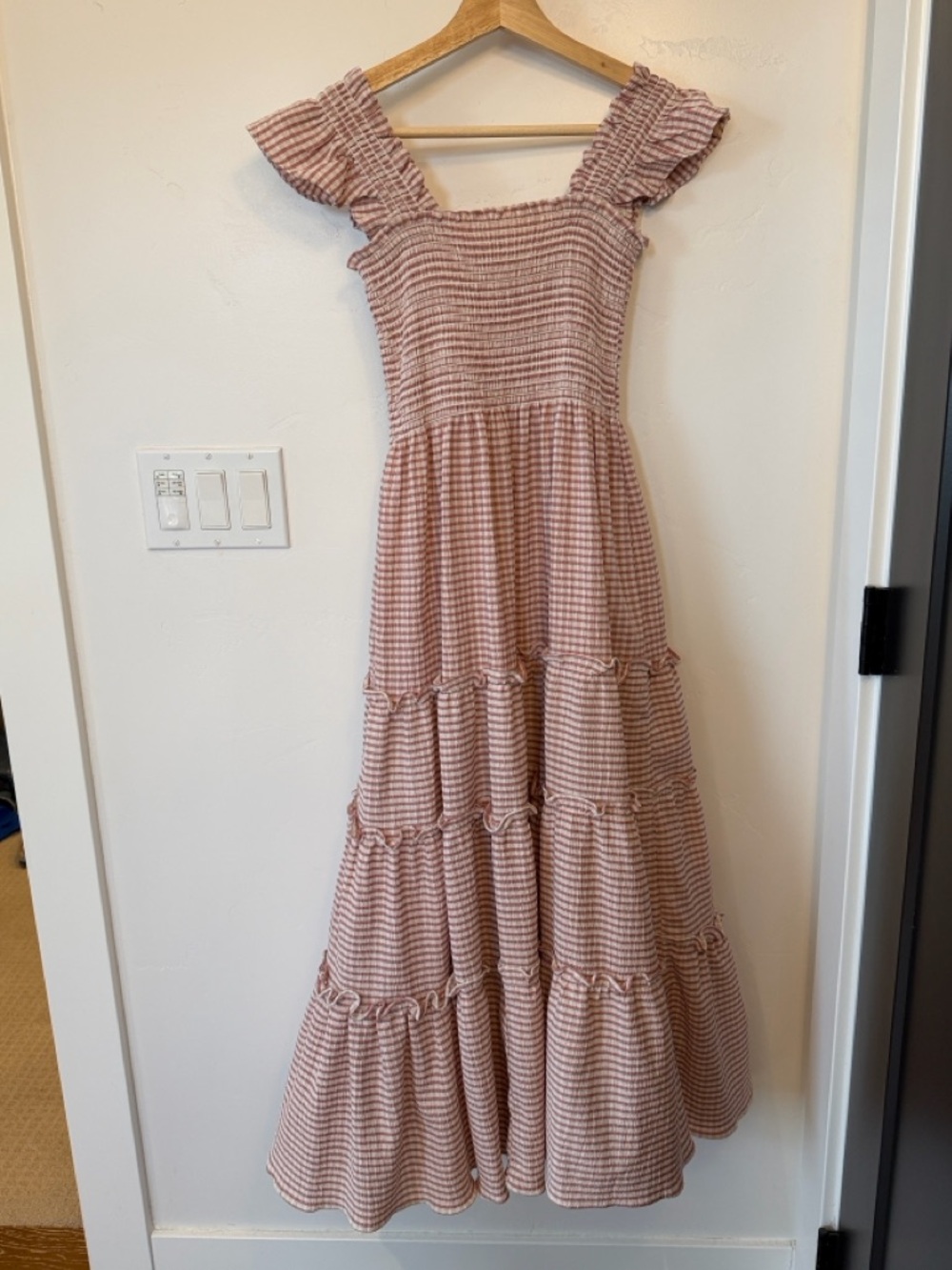 Smocked Gingham Tiered Casual Dress — Dusty Pink